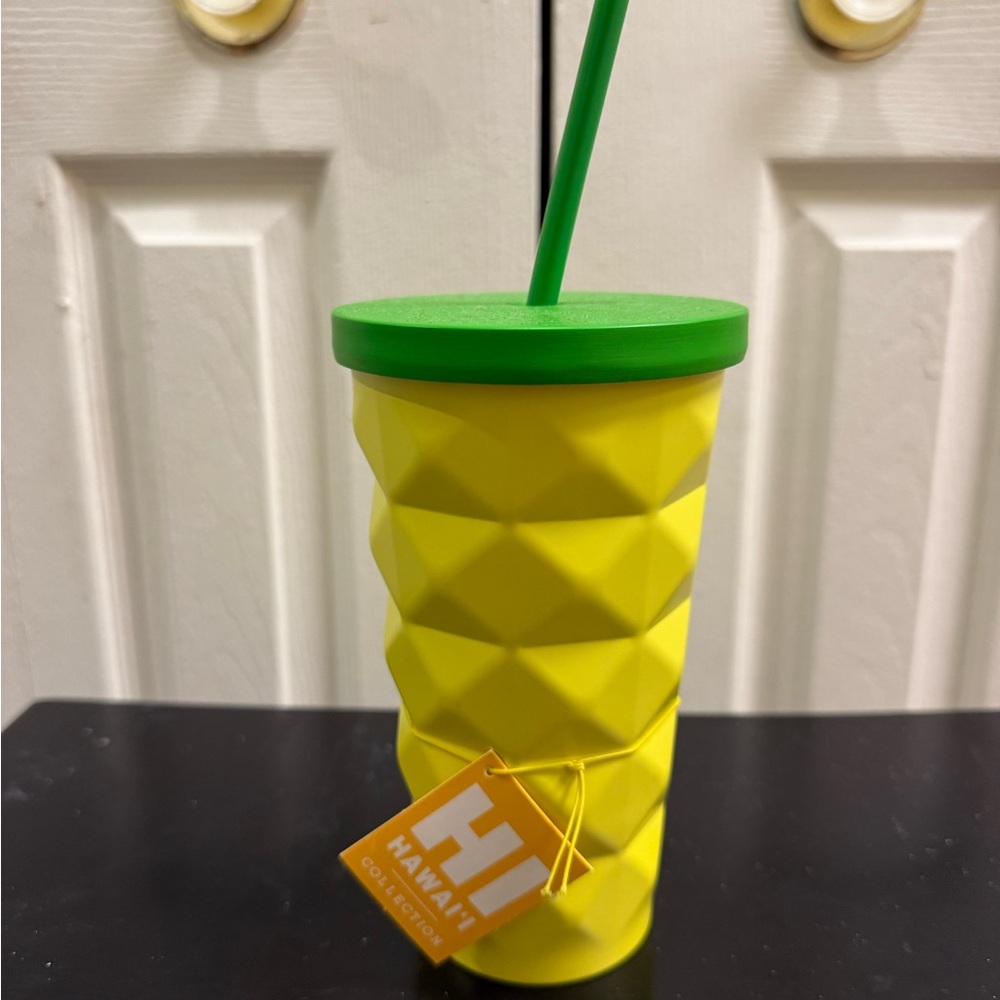 Hawaii Starbucks Tumbler with Green Lid